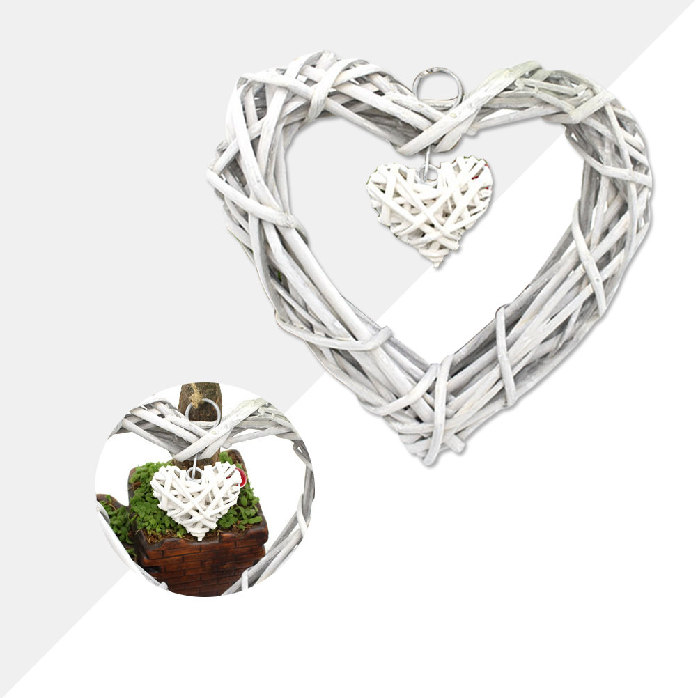 Beige Rustic Wicker Heart Deco - Home Decor Rattan recension och pris