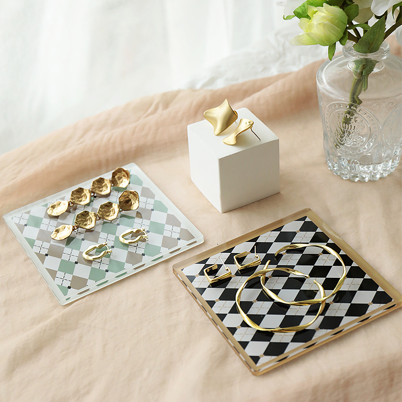Acrylic Jewelry Display Stand  - Home Decor Online Shop recension och pris